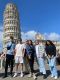 Vor_dem_schiefen_Turm_in_Pisa Vor_dem_schiefen_Turm_in_Pisa